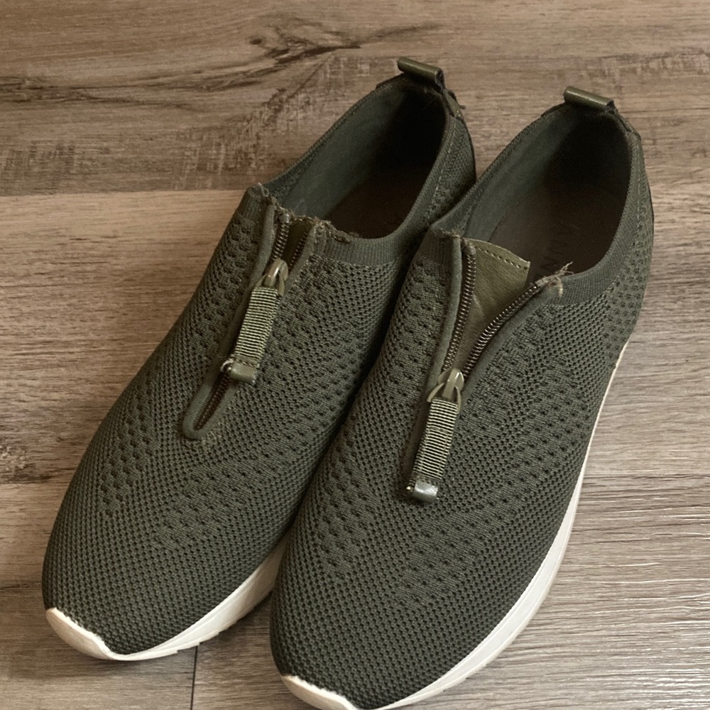 Anne Klein Men's Olive Zip Sneakers